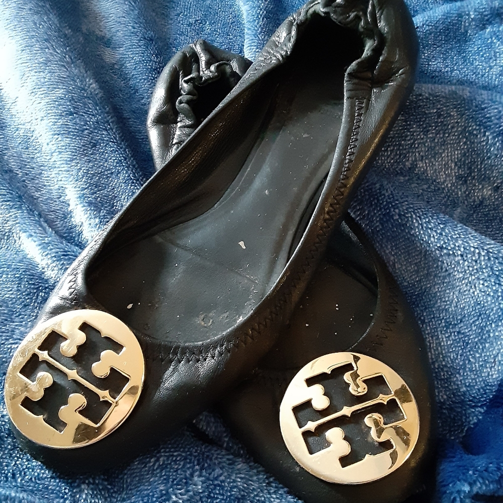 Tory Burch Flats.